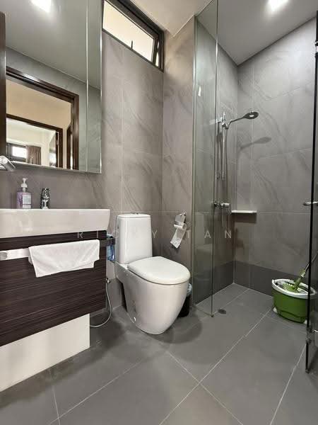 The Foresta @ Mount Faber, 100 Wishart Road, Harbourfront / Telok Blangah, 2 Bedrooms, 721 sqft, Condominium For Rent, by Ricky Tan, 24587419 - Bathroom - PropertyGuru.com.sg