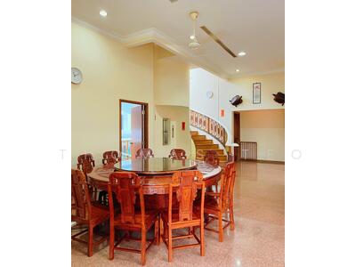 For Sale - Gerald Mugliston Estate