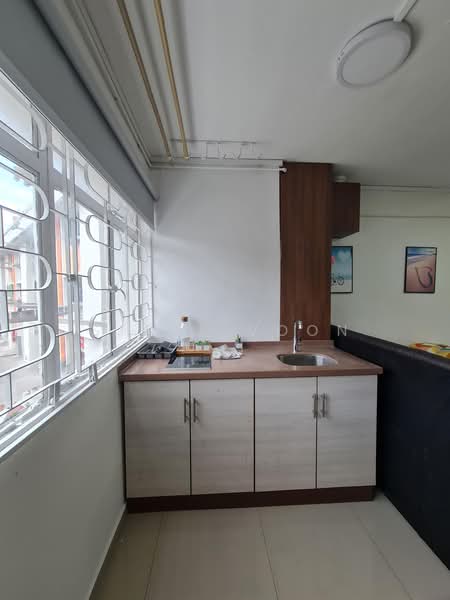 632 Bedok Reservoir Road, 632 Bedok Reservoir Road, Studio, 140 sqft, HDB Flat For Rent, by Steve Voon, 24587556 - PropertyGuru.com.sg