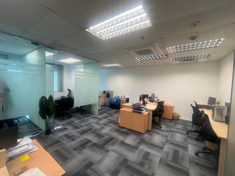 RB Capital, 22 Malacca Street, 1,200 sqft, Office For Rent, by Sam Yap, 24587685 - CommercialGuru.com.sg