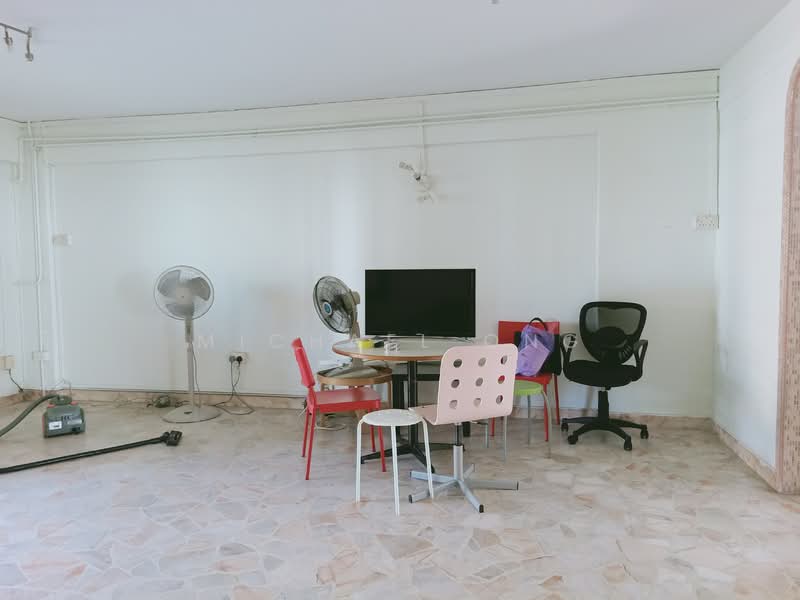 639 Ang Mo Kio Avenue 6, 639 Ang Mo Kio Avenue 6, 3 Bedrooms, 1,000 sqft, HDB Flat For Rent, by Michael Ong, 24588075 - PropertyGuru.com.sg