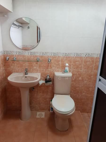 49 Jalan Tiga, 49 Jalan Tiga, 3 Bedrooms, 1,000 sqft, HDB Flat For Rent, by Alice Chua, 24588436 - PropertyGuru.com.sg