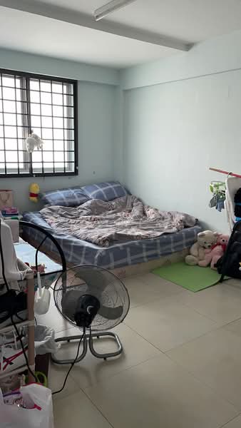 94 Lorong 4 Toa Payoh, 94 Lorong 4 Toa Payoh, 3 Bedrooms, 750 sqft, HDB Flat For Rent, by Esther Lim, 24589341 - PropertyGuru.com.sg