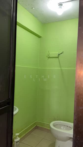 94 Lorong 4 Toa Payoh, 94 Lorong 4 Toa Payoh, 3 Bedrooms, 750 sqft, HDB Flat For Rent, by Esther Lim, 24589341 - PropertyGuru.com.sg