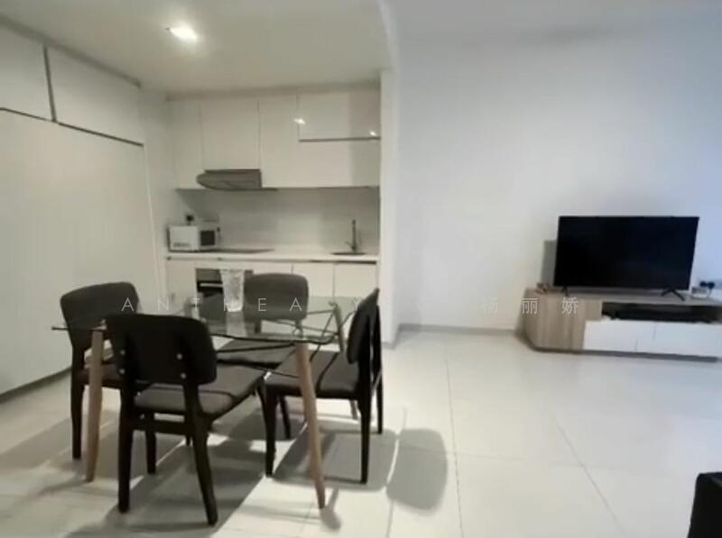 One Shenton, 1 Shenton Way, Boat Quay / Raffles Place / Marina, 2 Bedrooms, 1,109 sqft, Condominium For Sale, by Anthea Yeo 杨丽娇, 24589432 - PropertyGuru.com.sg