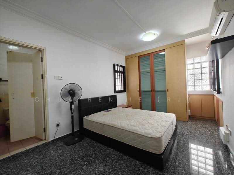 684A Choa Chu Kang Crescent, 684A Choa Chu Kang Crescent, Dairy Farm / Bukit Panjang / Choa Chu Kang, 3 Bedrooms, 1,184 sqft, HDB Flat For Rent, by Chua RenJie (RJ), 24589567 - PropertyGuru.com.sg