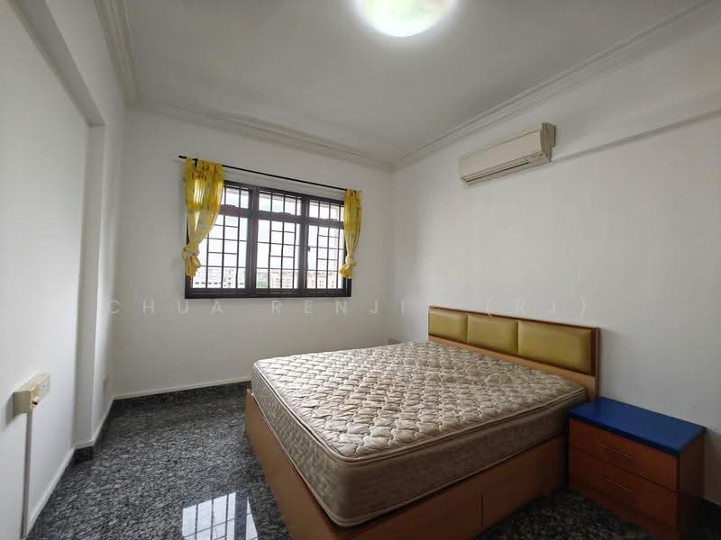 684A Choa Chu Kang Crescent, 684A Choa Chu Kang Crescent, Dairy Farm / Bukit Panjang / Choa Chu Kang, 3 Bedrooms, 1,184 sqft, HDB Flat For Rent, by Chua RenJie (RJ), 24589567 - PropertyGuru.com.sg