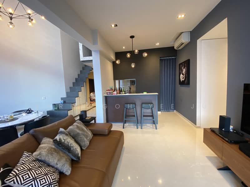 The Crest, 105 Prince Charles Crescent, Alexandra / Commonwealth, 3 Bedrooms, 1,270 sqft, Condominium For Rent, by Karen Goh Yee Ju, 24591153 - PropertyGuru.com.sg