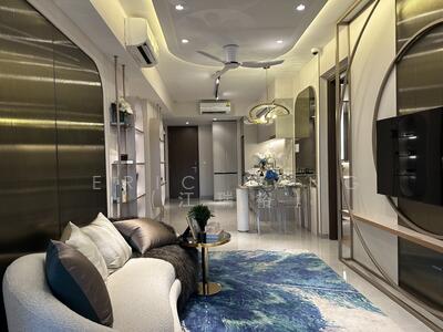 For Sale - Grand Dunman