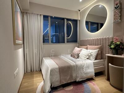 For Sale - Grand Dunman