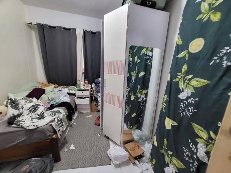 682 Choa Chu Kang Crescent, 682 Choa Chu Kang Crescent, Dairy Farm / Bukit Panjang / Choa Chu Kang, Room Rental, 150 sqft, HDB Flat For Rent, by Jess Chan, 24593610 - Larger Room - PropertyGuru.com.sg