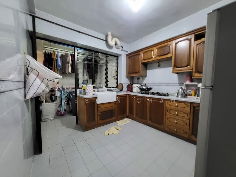 682 Choa Chu Kang Crescent, 682 Choa Chu Kang Crescent, Dairy Farm / Bukit Panjang / Choa Chu Kang, Room Rental, 150 sqft, HDB Flat For Rent, by Jess Chan, 24593610 - Kitchen - PropertyGuru.com.sg