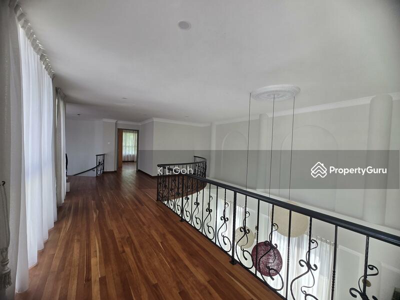 For Rent - ⭐️⭐️LANDED7772@BUNGALOW WITH BASEMENT AND POOL NEAR BUKIT TIMAH/STEVEN MRT. ☎️KL 83827772