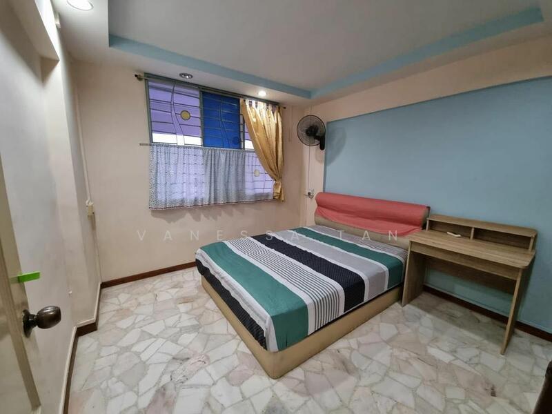 For Rent - 337 Bukit Batok Street 34