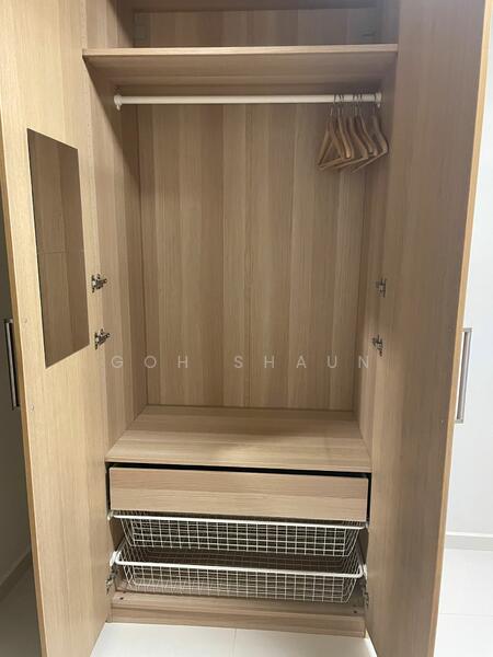 Full  Set Of Wardrobe