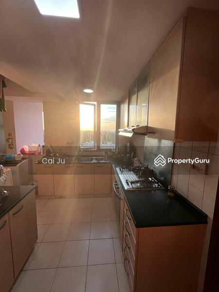 For Rent - The Madeira