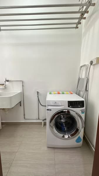 Regentville, 6 Hougang Street 92, 2 Bedrooms, 980 sqft, Condominium For Rent, by Casey Low, 24595155 - PropertyGuru.com.sg