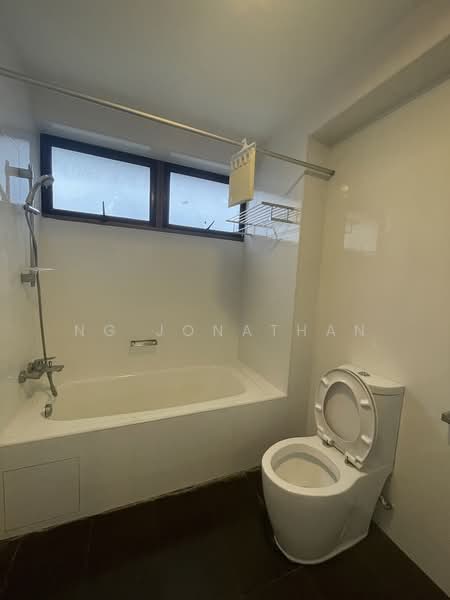 The Cairnhill, 4 Cairnhill Rise, 4 Bedrooms, 2,788 sqft, Condominium For Rent, by Ng Jonathan, 24595721 - PropertyGuru.com.sg