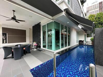 For Sale - ❤️ D15 Stunning Freehold Semi-Detached with Lift, Pool & Solar Panels