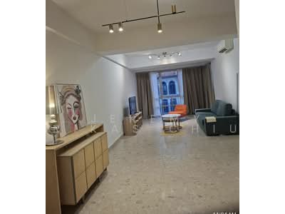 For Rent - UE Square