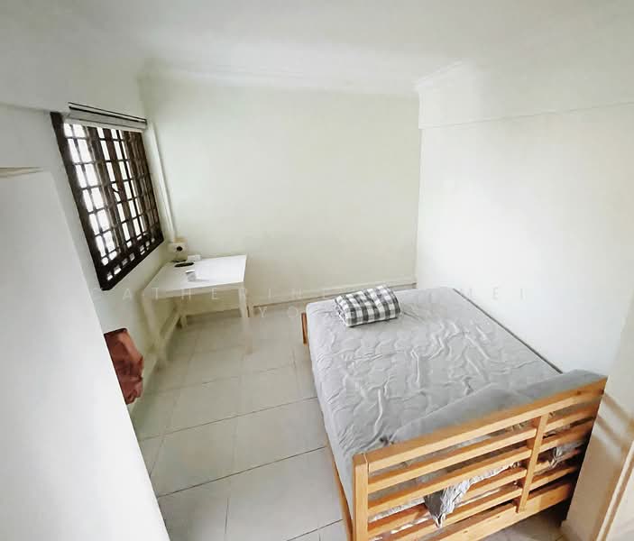 473 Ang Mo Kio Avenue 10, 473 Ang Mo Kio Avenue 10, 3 Bedrooms, 980 sqft, HDB Flat For Sale, by Catherine Ho Mei Yoke, 24597255 - Bedroom 3 - PropertyGuru.com.sg