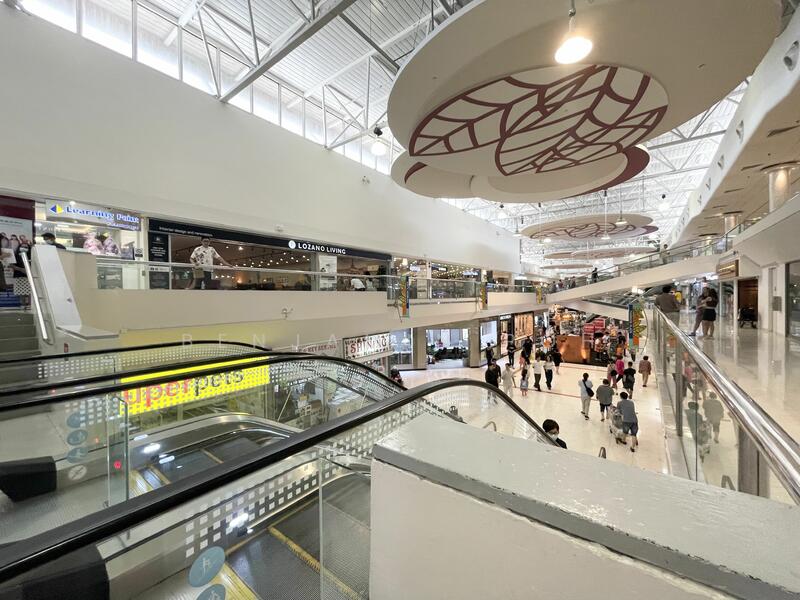 Thomson Plaza, 301 Upper Thomson Road, 721 sqft, Mall Shop For Sale, by Benjamin Poh, 24597583 - CommercialGuru.com.sg