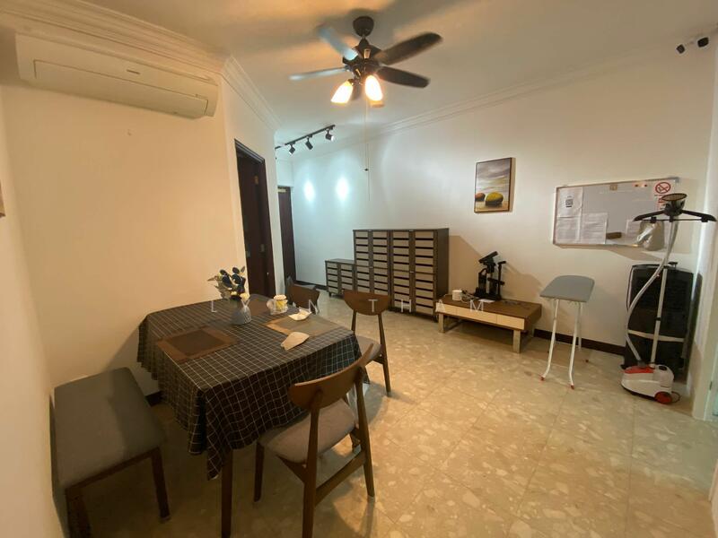 Westmere, 77 Jurong East Street 13, Room Rental, 250 sqft, Condominium For Rent, by Lynn Tham, 24598084 - Living and Dining - PropertyGuru.com.sg