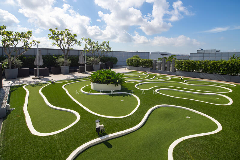 High Specifications Industrial Building @ Ubi Avenue, Ubi Avenue, 96,550 sqft, Light Industrial (B1) For Sale, by Mark Tan, 24598558 - Open space and putting green - CommercialGuru.com.sg