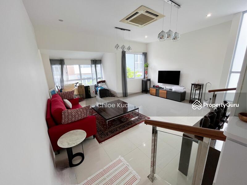 For Rent - Dynasty Lodge