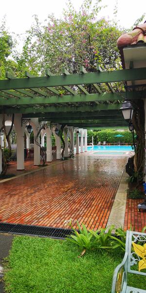 Walkway to swimming pool