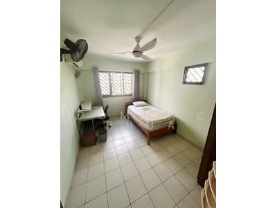 For Rent - 225 Pending Road