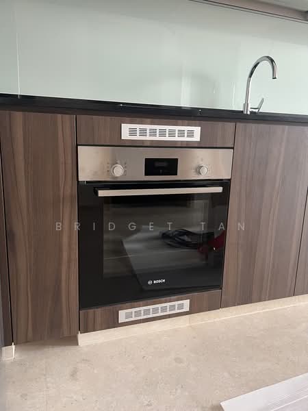 Urban Treasures, 205 Jalan Eunos, 2 Bedrooms, 517 sqft, Condominium For Rent, by Bridget Tan, 24600748 - Brand new oven for your usage - PropertyGuru.com.sg