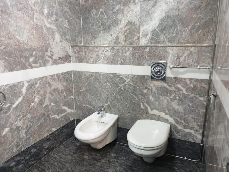 Riverside 48, 48 Robertson Quay, Orchard / River Valley, 1 Bedroom, 904 sqft, Apartment For Rent, by Timothy Tan, 24600879 - Bathroom - PropertyGuru.com.sg