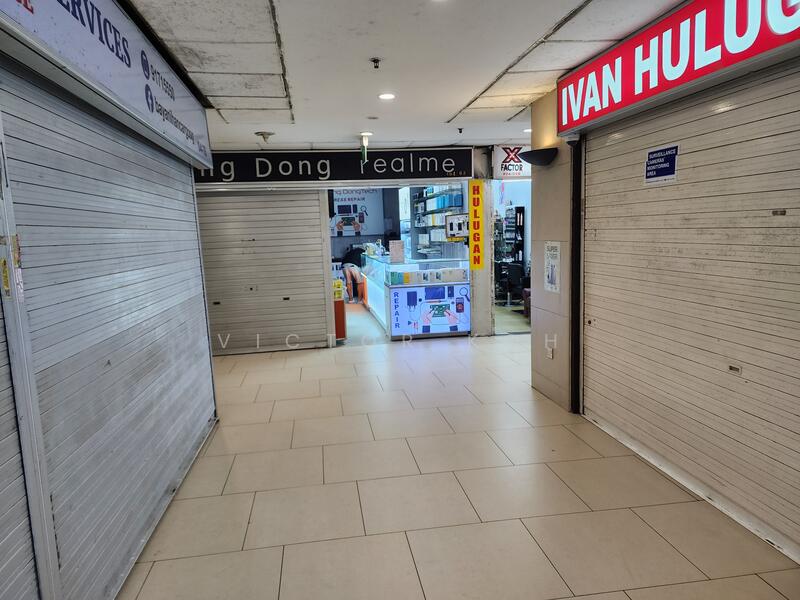 Lucky Plaza, 304 Orchard Road, 398 sqft, Mall Shop For Sale, by Victor Koh, 24600902 - CommercialGuru.com.sg