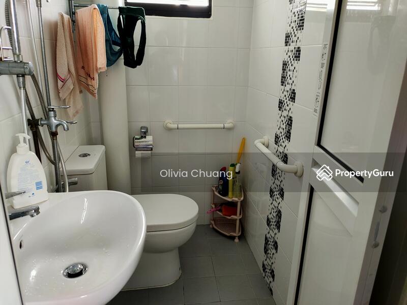 For Rent - 403 Pandan Gardens
