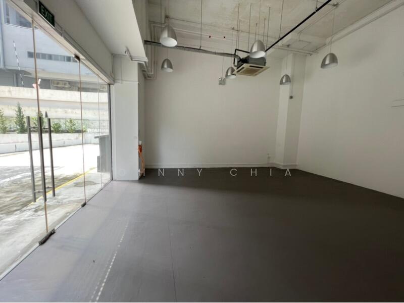 Interlocal Centre, 100G Pasir Panjang Road, Buona Vista / West Coast / Clementi New Town, 1,636 sqft, Light Industrial (B1) For Rent, by Johnny Chia, 24601097 - CommercialGuru.com.sg