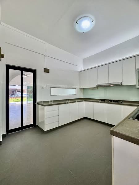 For Rent - Bamboo Grove Park