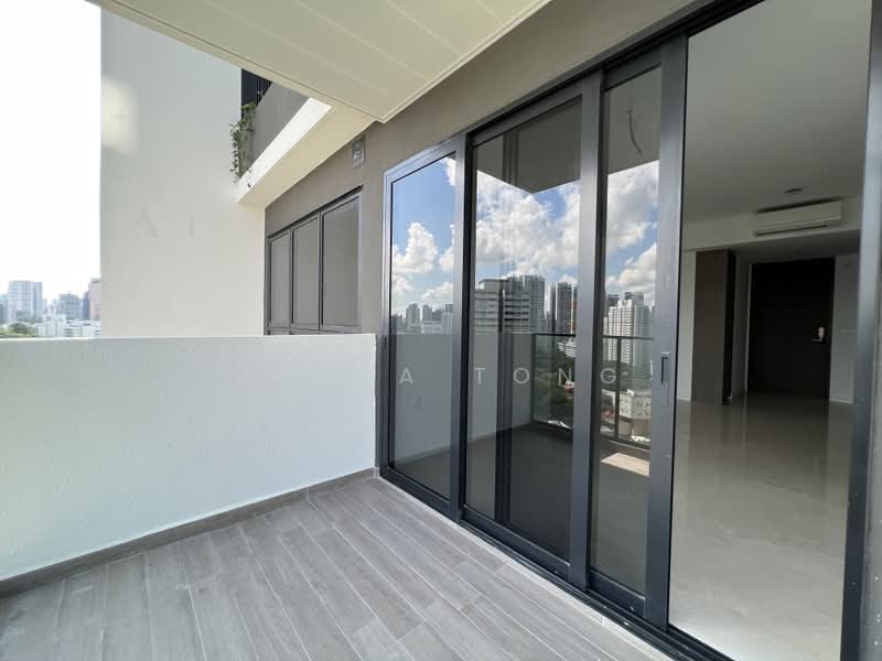 Avenue South Residence, 1 Silat Avenue, 2 Bedrooms, 689 sqft, Condominium For Rent, by Jenna Tong, 24602723 - Balcony - PropertyGuru.com.sg