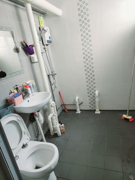 434 Jurong West Street 42 HDB Flat For Sale at S$ 418,000 | PropertyGuru Singapore