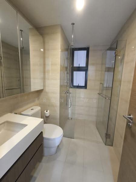 The Palette, 111 Pasir Ris Grove, Pasir Ris / Tampines, 4 Bedrooms, 1,163 sqft, Condominium For Rent, by Frank Wu, 24603465 - Bathroom - PropertyGuru.com.sg