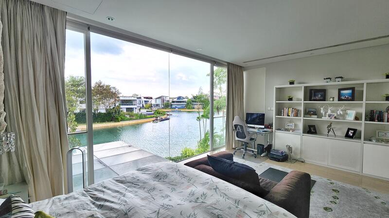Sentosa Cove Elegant Waterfront Villa | Immaculate, Tranquil, Effortless Luxury Detached House For Sale at S$ 21,500,000 | PropertyGuru Singapore