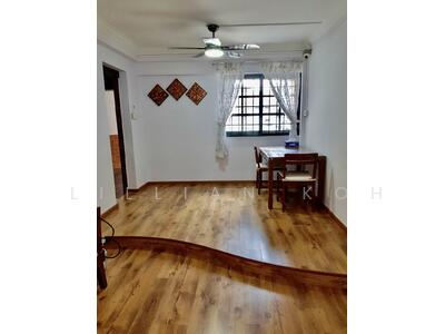 For Rent - 402 Tampines Street 41