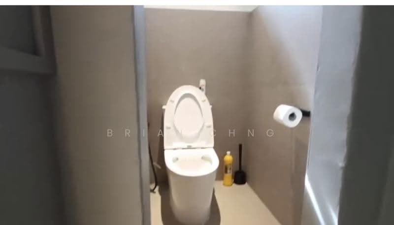 upper Serangoon road, Hougang / Punggol / Sengkang, 1 Bedroom, 847 sqft, Shophouse For Rent, by Brian Chng, 24606504 - Bathroom - PropertyGuru.com.sg