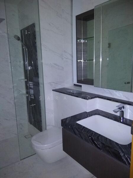 Marina One Residences, 21 Marina Way, 2 Bedrooms, 1,130 sqft, Condominium For Rent, by Sara Ho, 24606673 - master bathroom  - PropertyGuru.com.sg