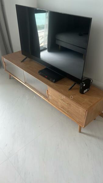 Marina One Residences, 21 Marina Way, 2 Bedrooms, 1,130 sqft, Condominium For Rent, by Sara Ho, 24606673 - Tv on TV console - PropertyGuru.com.sg