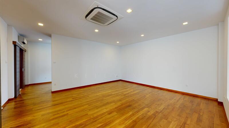 For Rent - Oxley Road Detached House