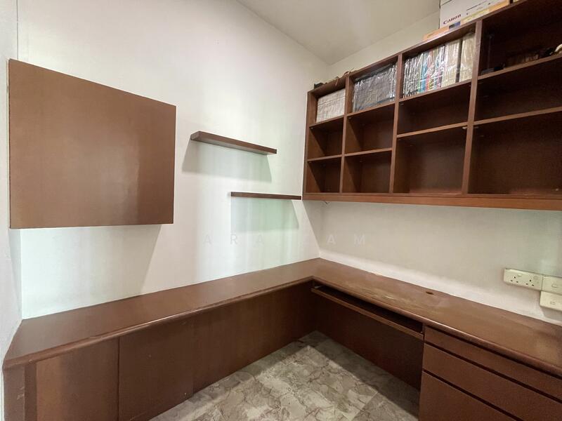 For Rent - Grand Regalia