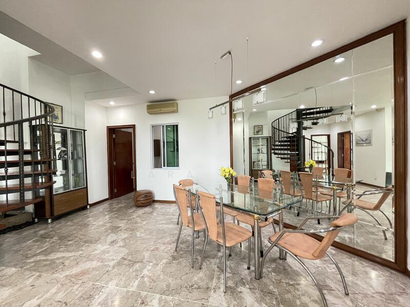 For Rent - Grand Regalia