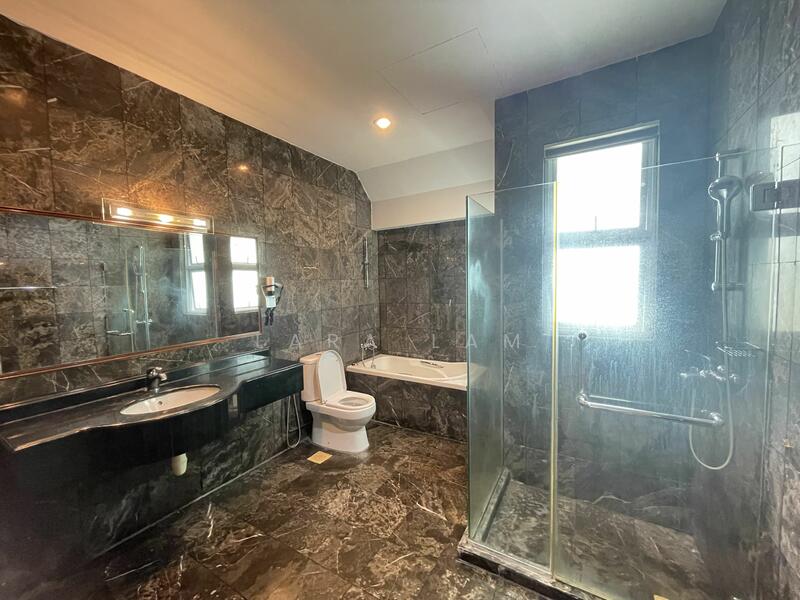 For Rent - Grand Regalia