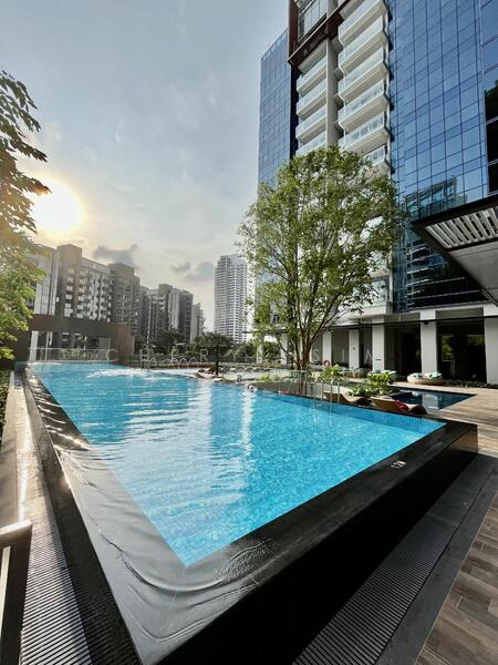 25m swimming pool